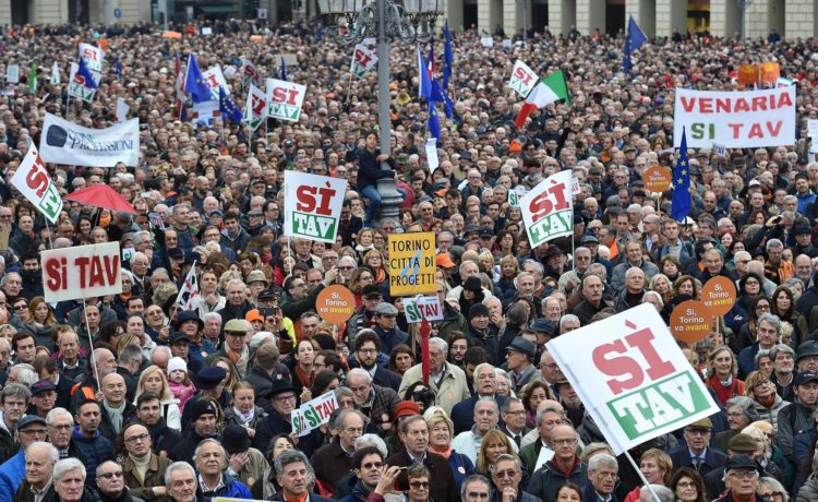 La borghesia (quel che ne resta) alla ricerca di rappresentanza. Torino, ovvero la tentazione di fare da soli