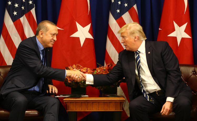 L’ultima carta di Erdoğan: riconquistare il popolo turco a ogni costo (a spese dei curdi)